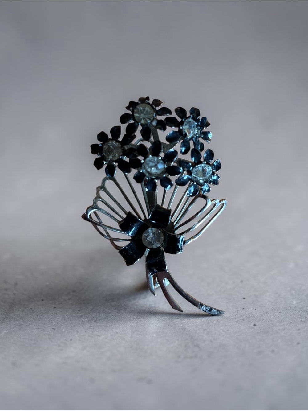 VNTG Black Floral Crystal Bouquet Brooch - Women Accessories